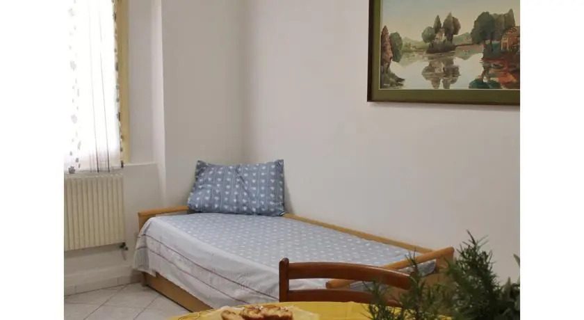 House Ciclamino