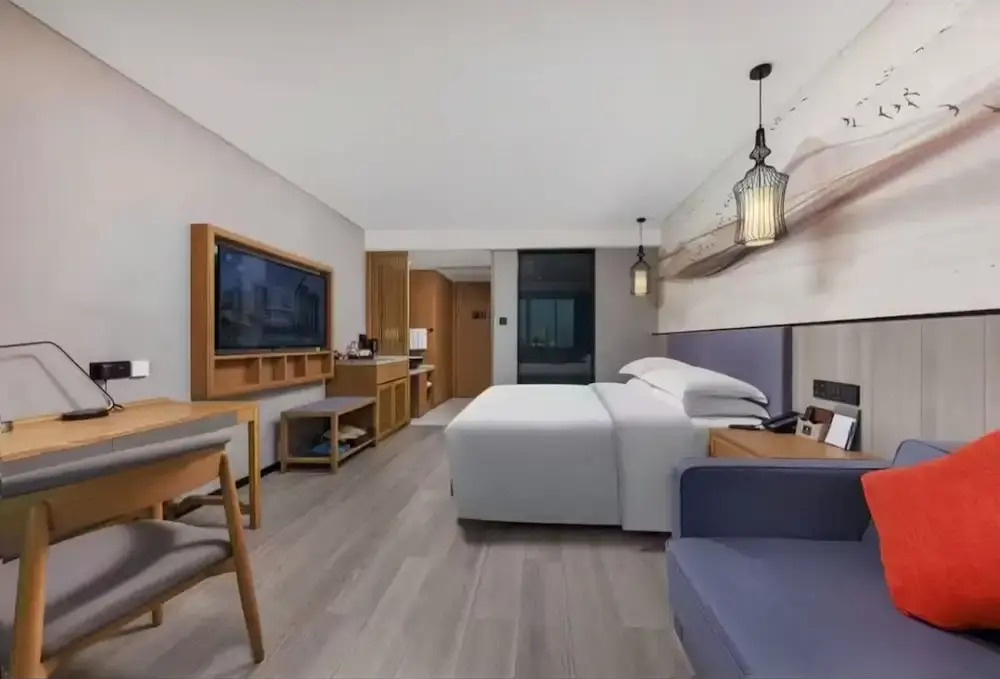 Mehood Lestie International Hotel Nancun Wanbo Metro Station Branch