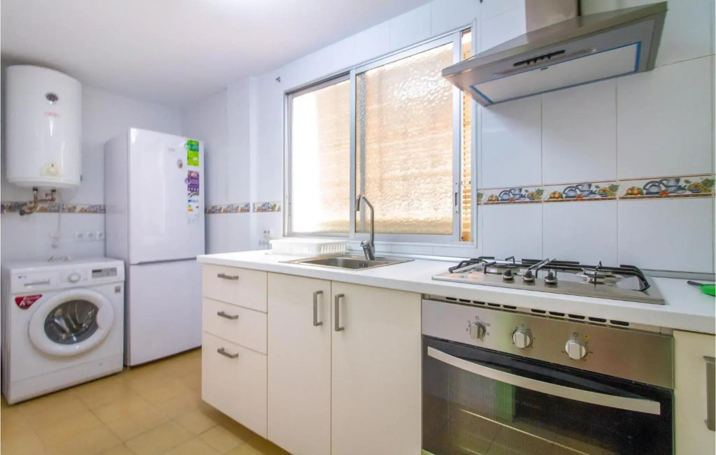 Nice apartment in Torrevieja with 3 Bedrooms