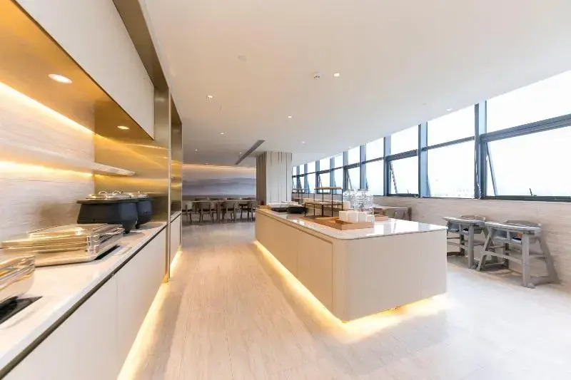 Ji Hotel (Hefei Aoyuan City Tiandi)