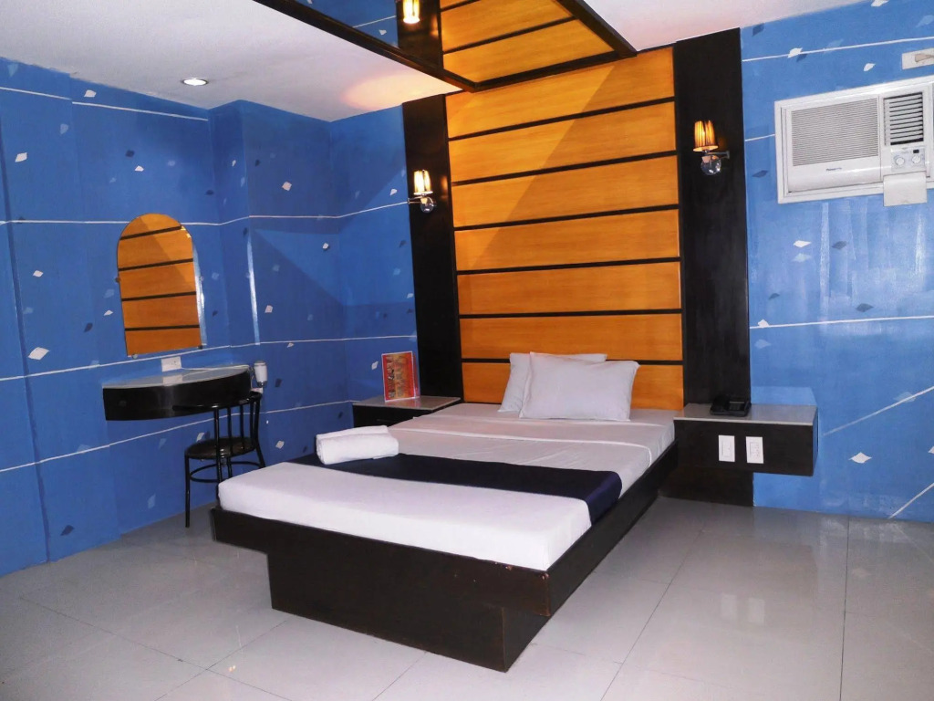 Harts Hotel-Quezon City