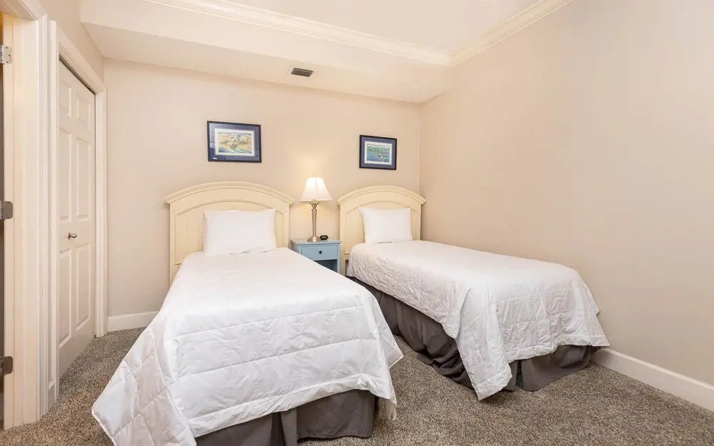 Phoenix On The Bay 1204 2 Bedroom Condo