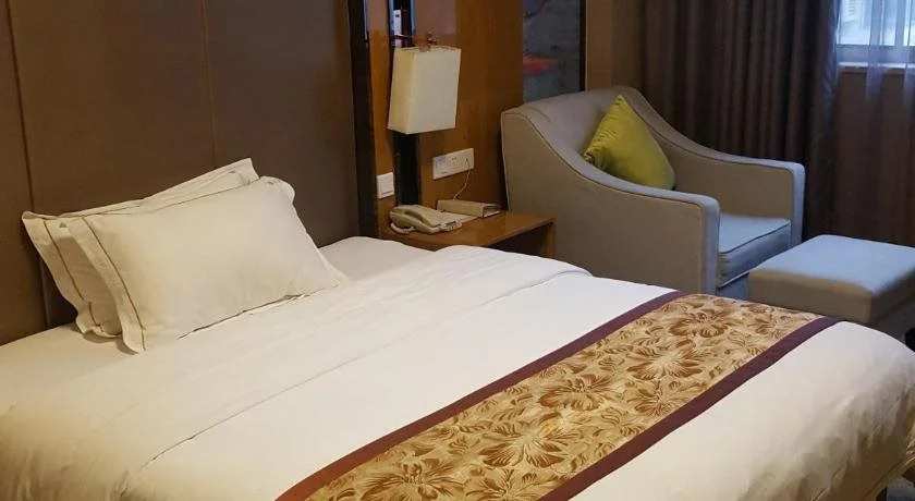 Jiangshan Di Jing Hua Tian Hotel