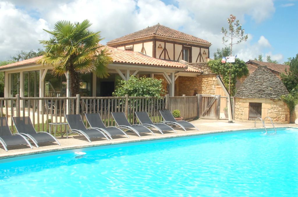 Hotel Le Mas de Castel - Piscine chauffee