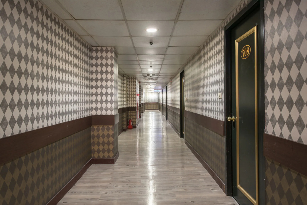 Lotus Yuan Business Hotel