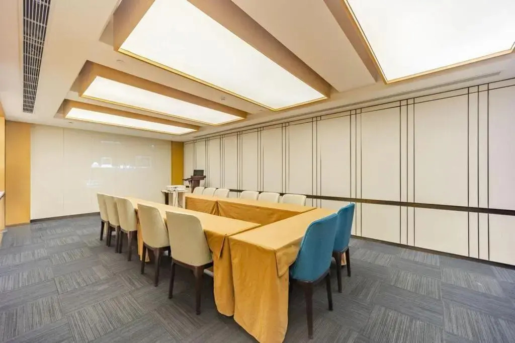 Shuguangwei Hotel (Hefei Swan Lake)