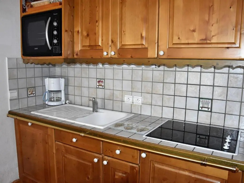Appartement Pralognan-la-Vanoise, 3 pièces, 6 personnes - FR-1-464-46