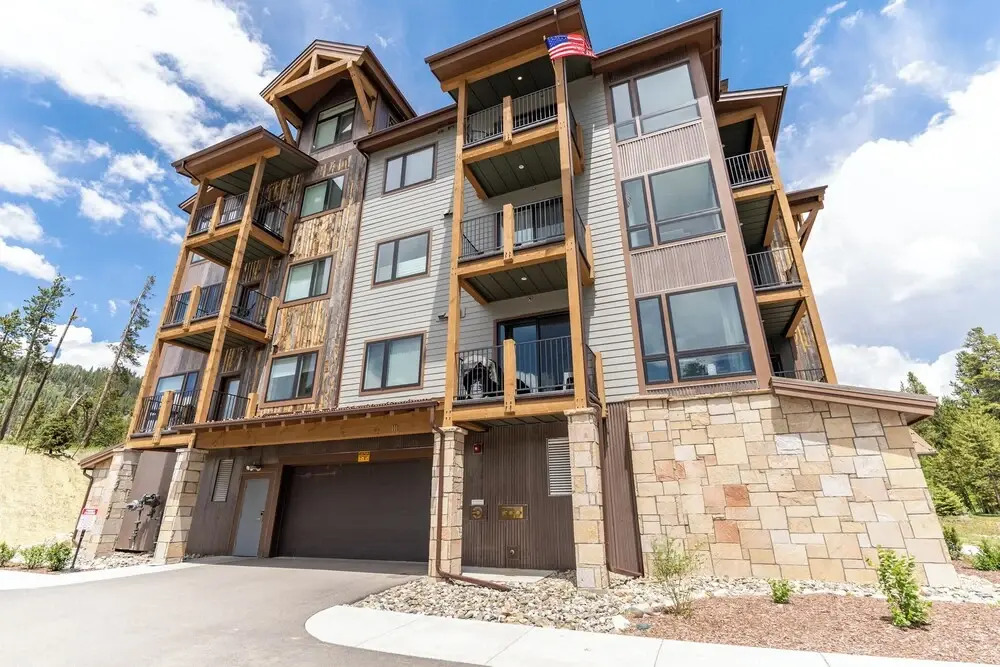 Clearwater Lofts #205, Building 3