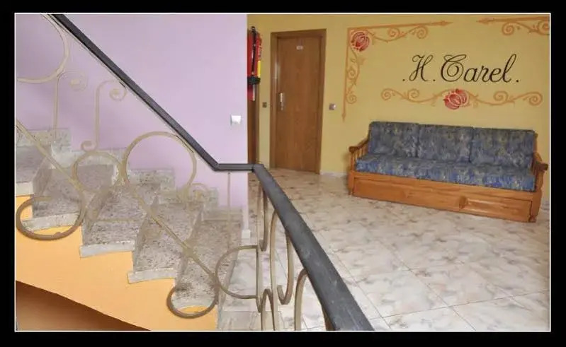 Hostal Carel