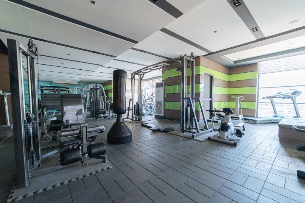 RedDoorz Premium @ West Avenue Quezon City