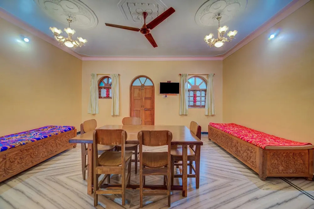 OYO 19757 Home Divine 3bhk Mandrem