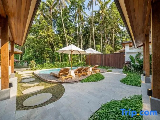 Sorento by DH - Tropical Retreat with Jungle Views & Pool