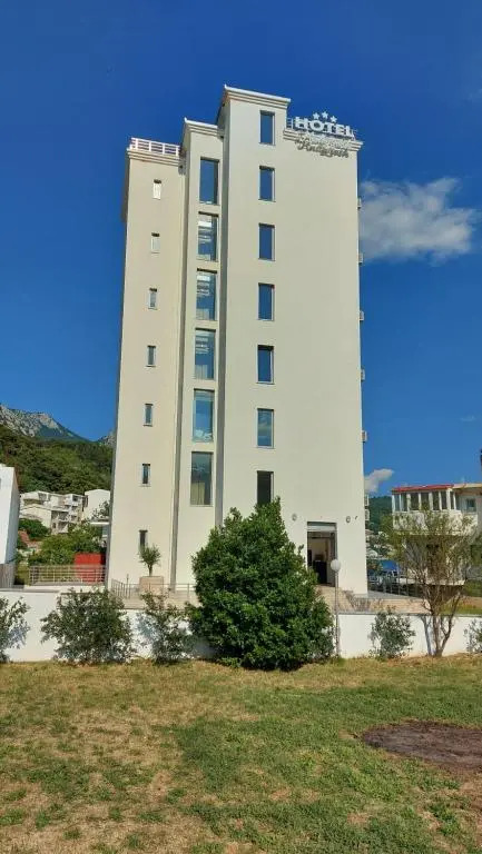 Hotel Kaligrosh
