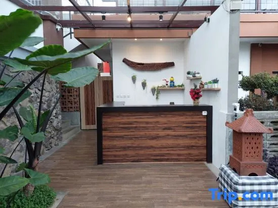 Omah Angkul Angkul Villa