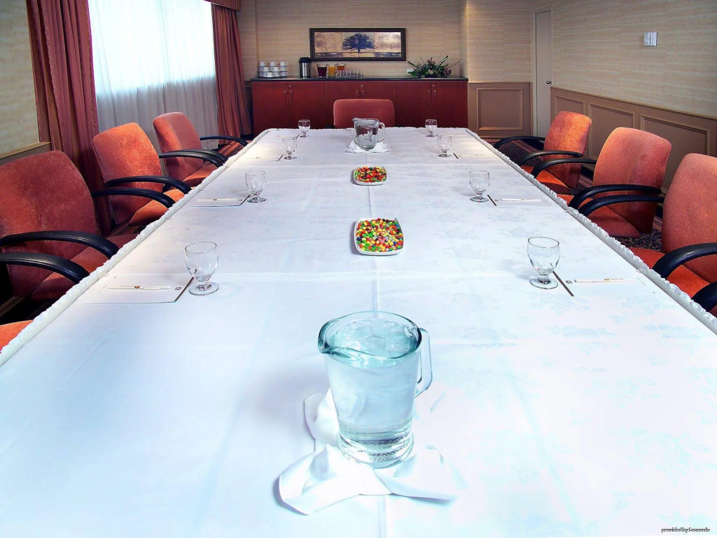 Best Western Roehampton Hotel & Suites