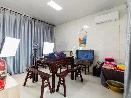 Shanghai Yushe College Leisure Resort Homestay