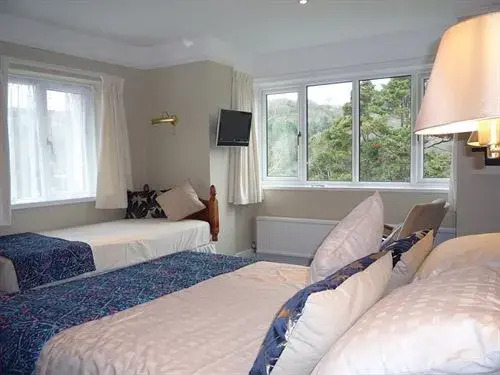 The Lodge Country Guest House