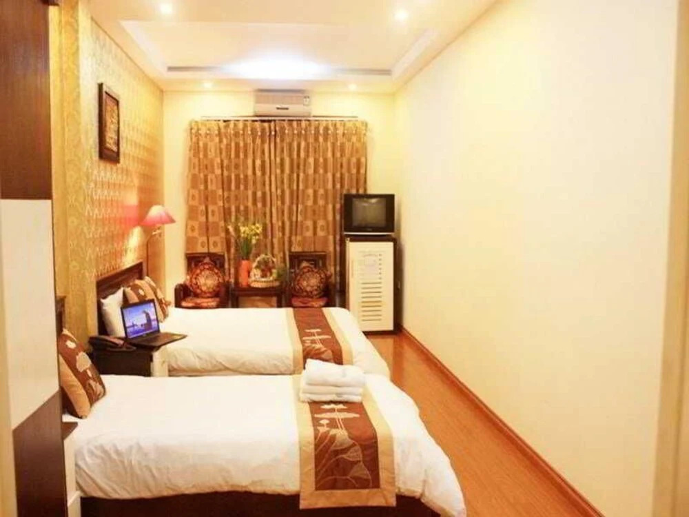Hanoi Holiday Hotel