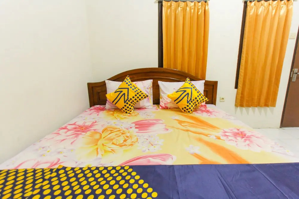 SPOT ON 1842 Cevilla Bnb Residence Syariah