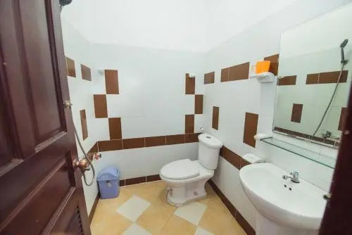 Hien Hoa Saigon Hotel