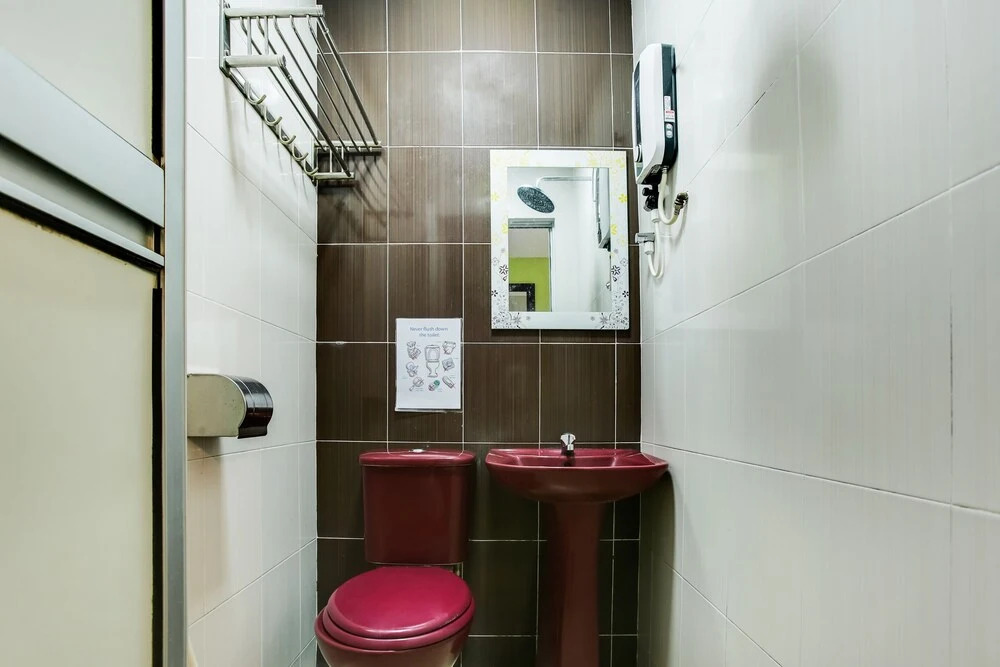 Oyo 89593 Ct Hotel