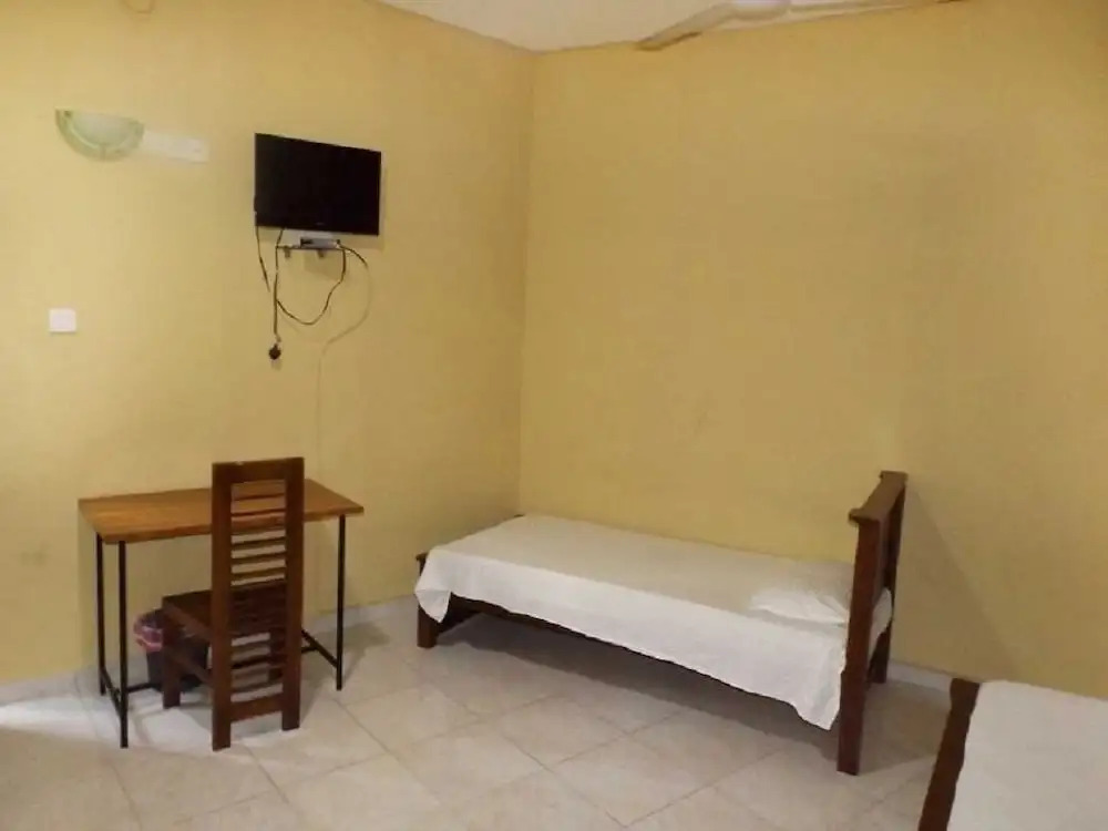 Omega Hotel & Motel
