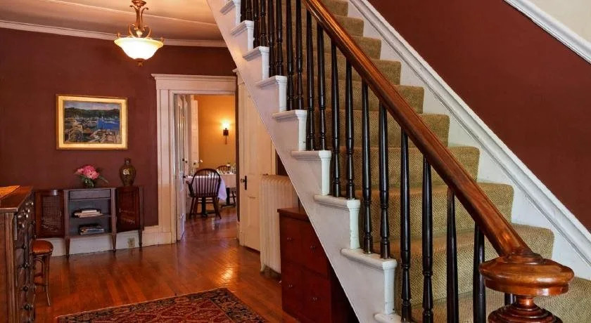 OneSixtyFive, The Inn on Park Row