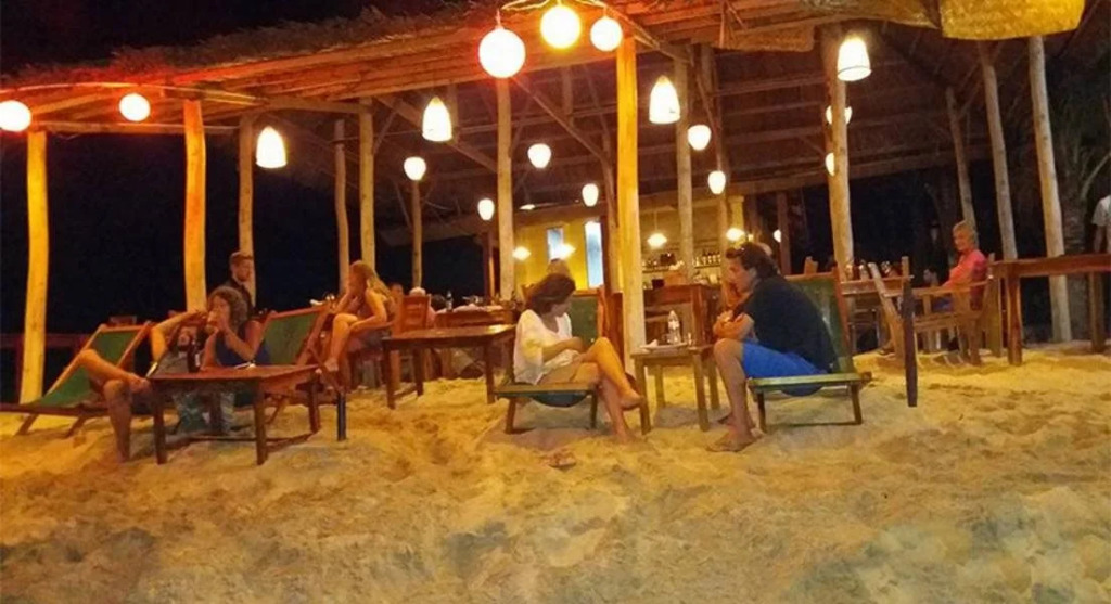 Free Beach Resort