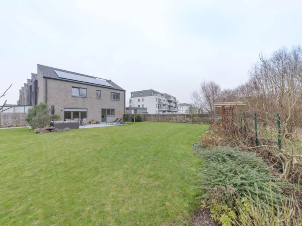 House xxx Bredene