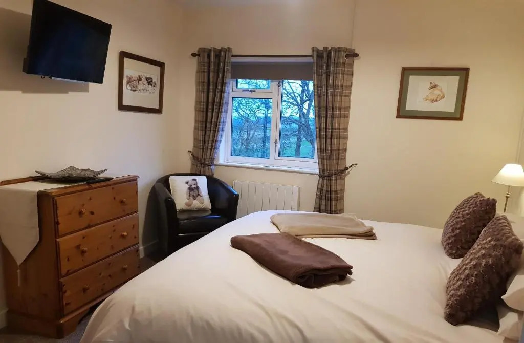 Forest Farm Papplewick Nottingham - Spacious Self-Contained Rural Retreat!