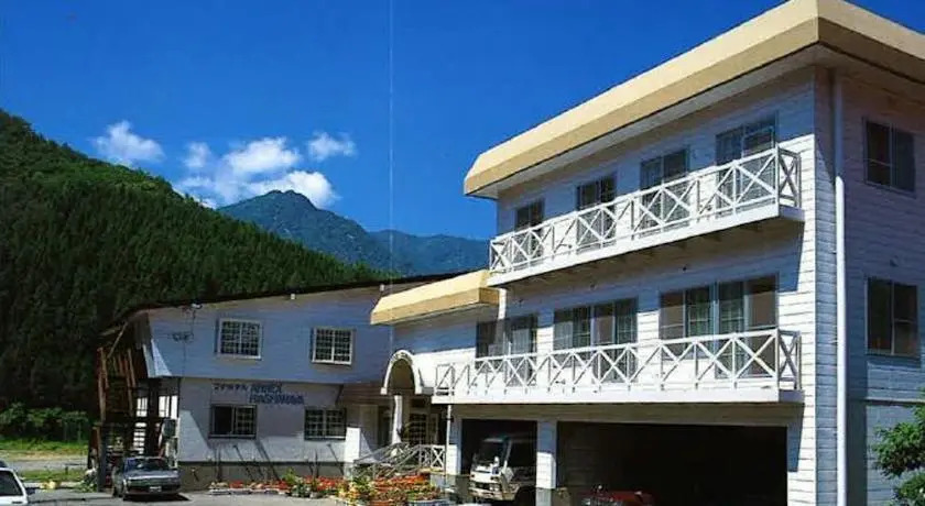 Annex Kashiwaya