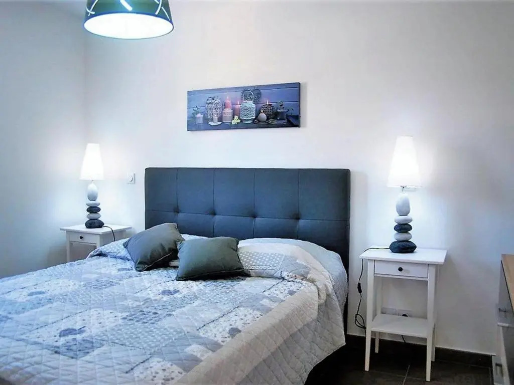 Appartement Le Lavandou, 2 pièces, 4 personnes - FR-1-251-122
