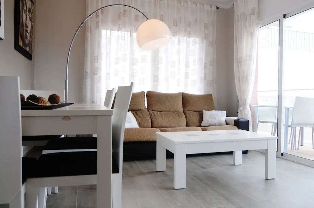 HomeHolidaysRentals Maritim IV