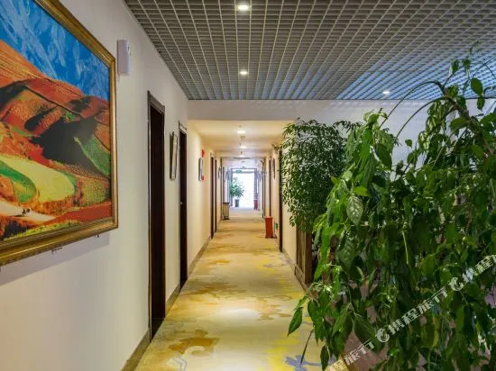Kunming Yunting Hotel