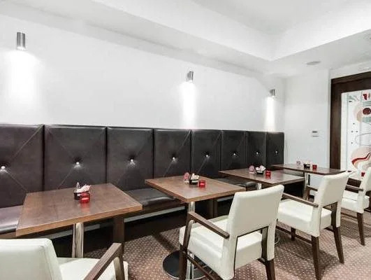 City5 ROOMS & SUITES by LSA