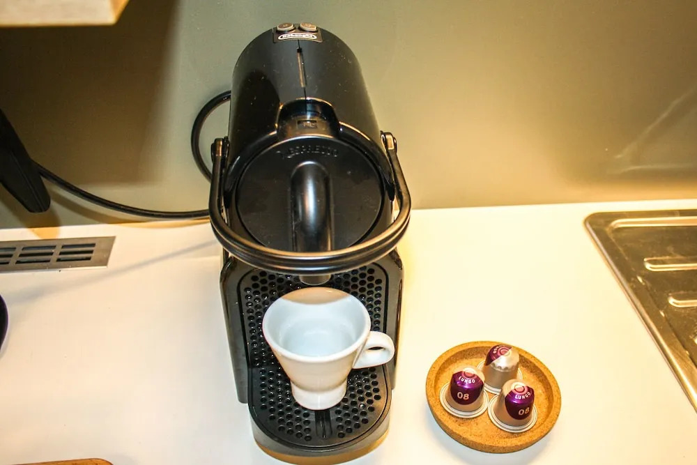 Dynasta Central Suites