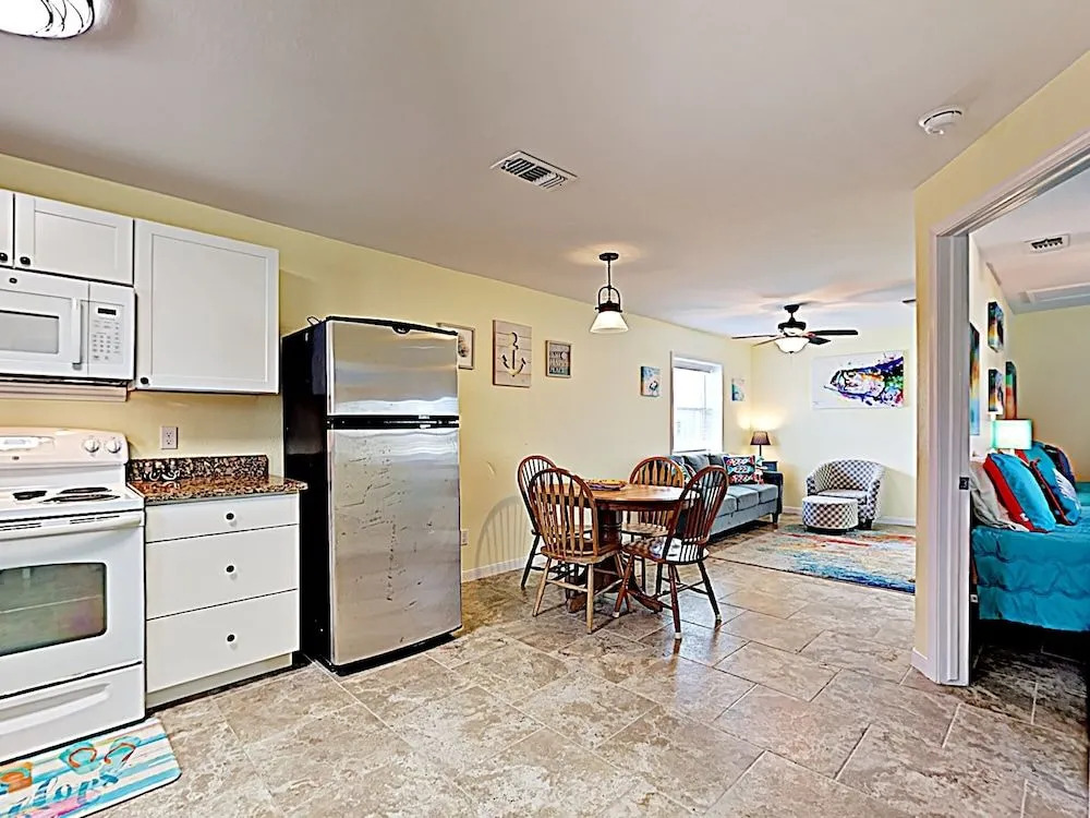 #47 Sea Isle Village (Beach House) by RedAwning