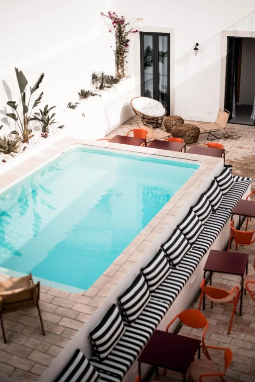 Casa Rosa Rooftop Terrace BBQ Walk to Marina