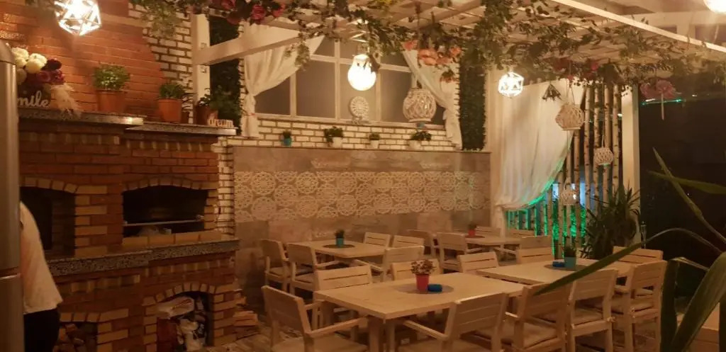 Camere de inchiriat KATALEYA