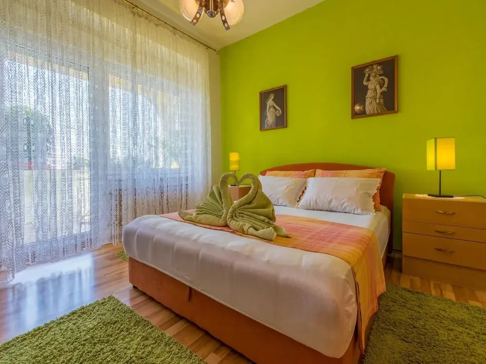 Apartments Ljiljana