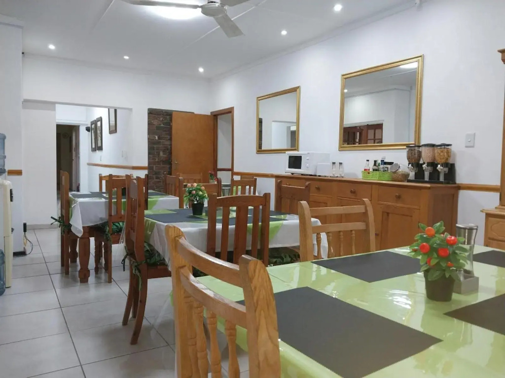 Lily Guesthouse