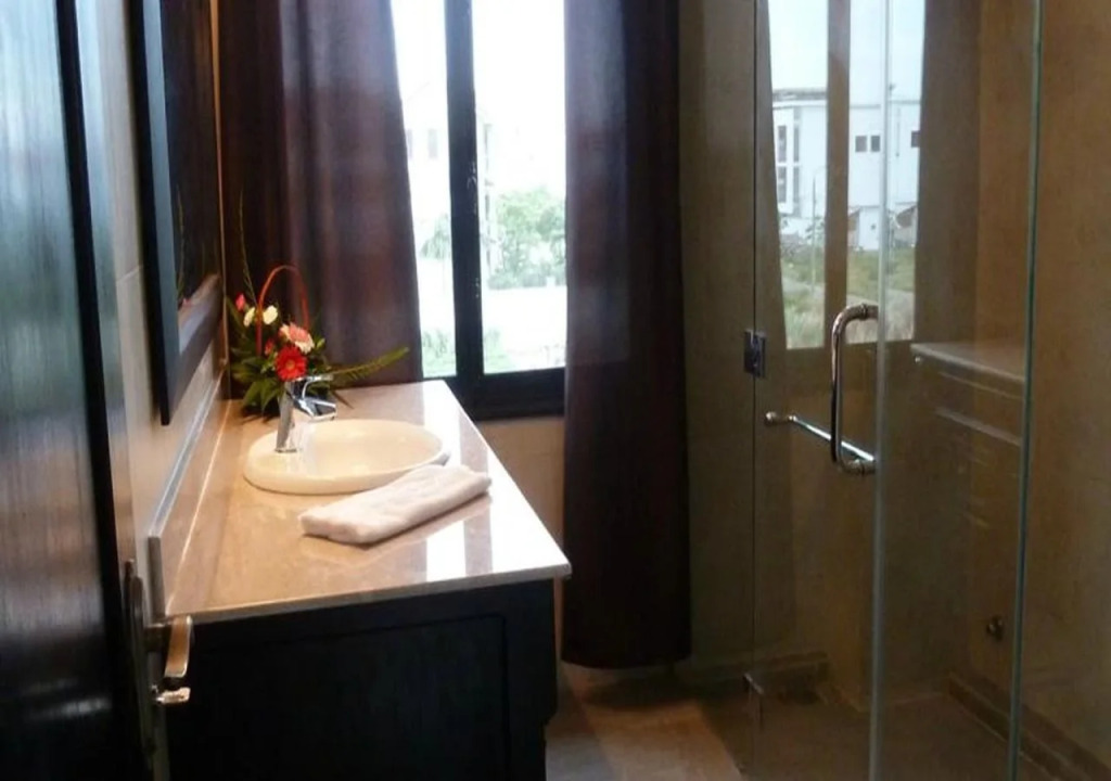 Hamilton Oceanview Villa