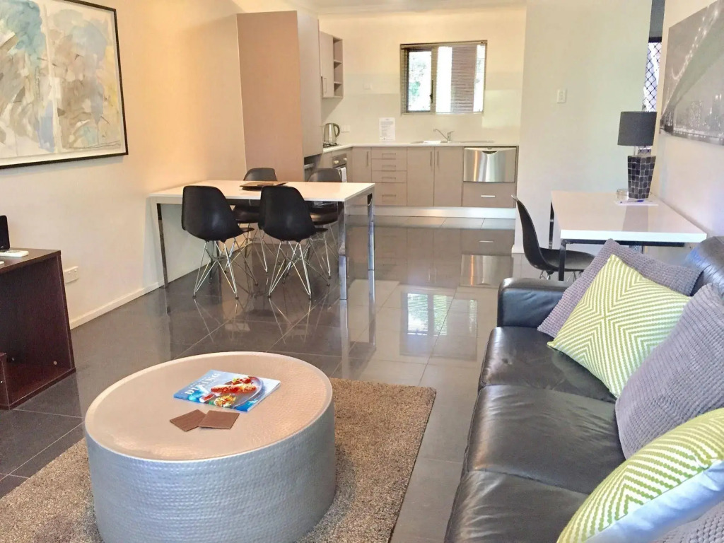 Archer Street – Adelaide DressCircle Apartments