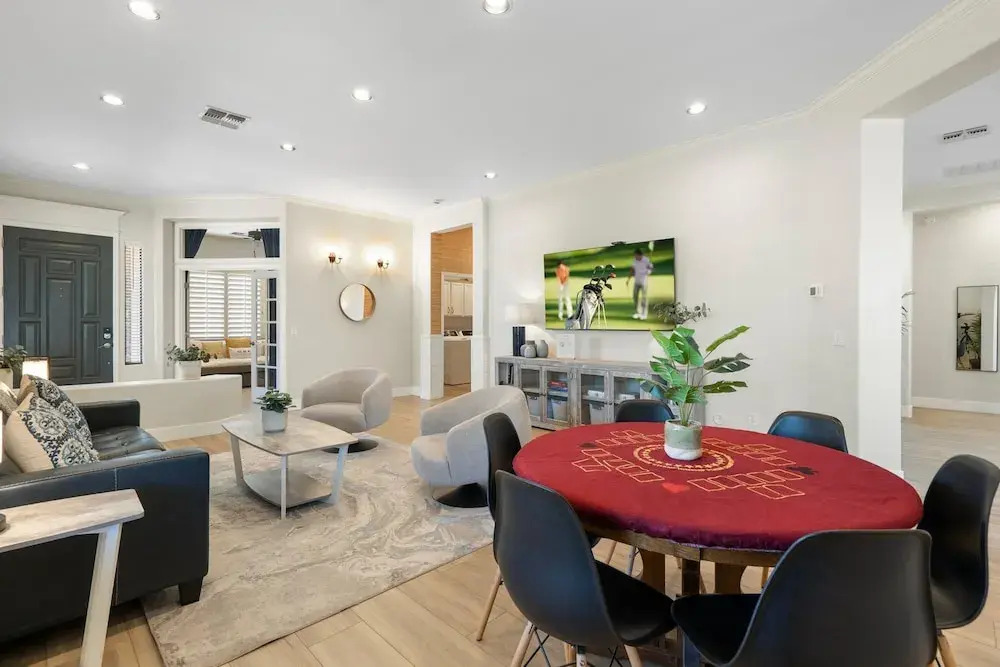 Dublin in Gilbert With 4 Bedrooms and 2 Bathrooms
