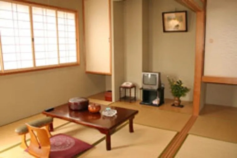 Tsuruya Ryokan