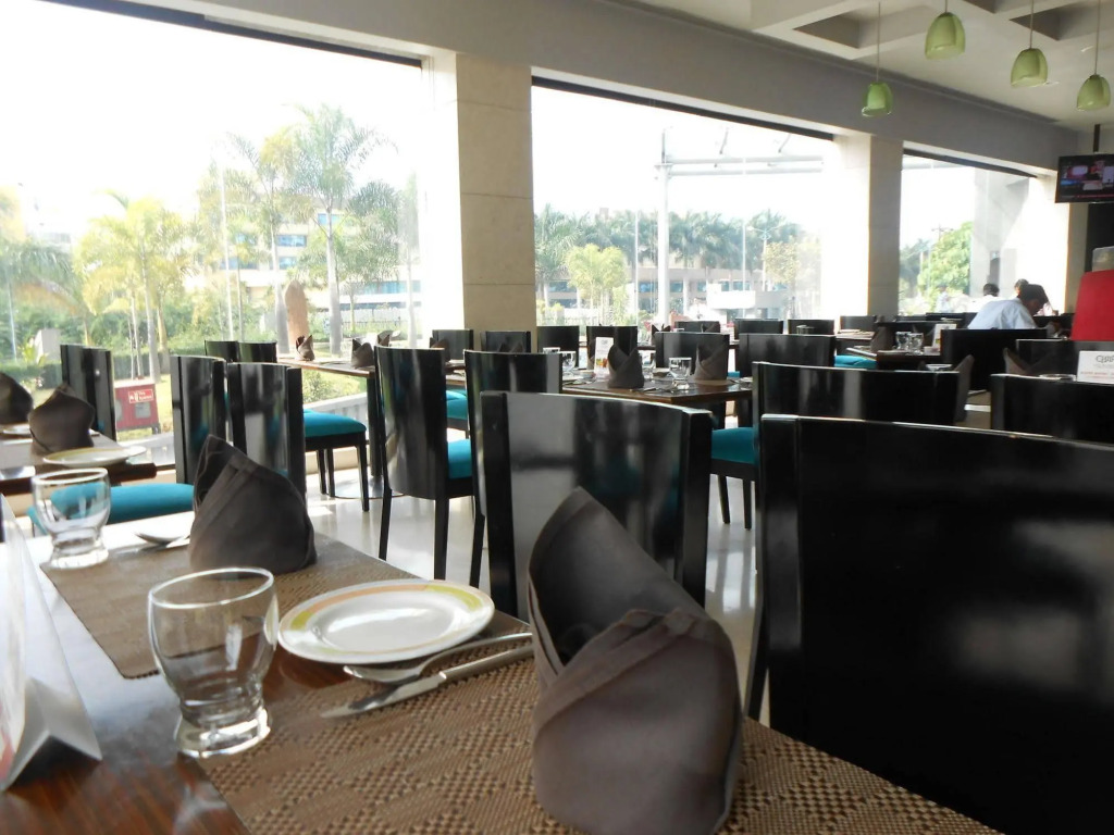 Lemon Tree Hotel, Chinchwad, Pune