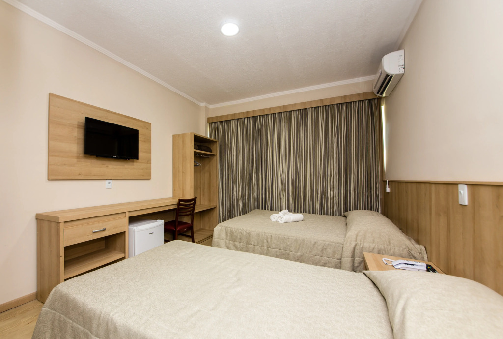 Hotel Dan Inn Campos do Jordão