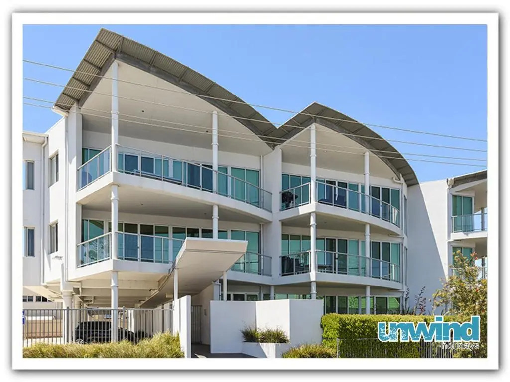 Gallery Resort Style Penthouse No 13