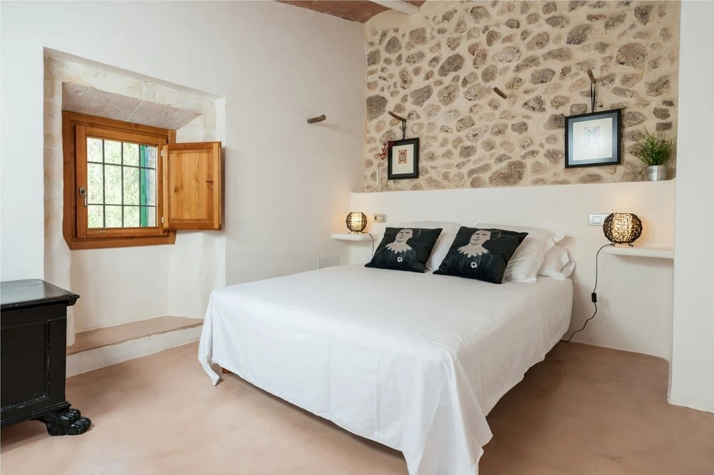 Son Vell. Mallorca. Casa amb piscina ecològica