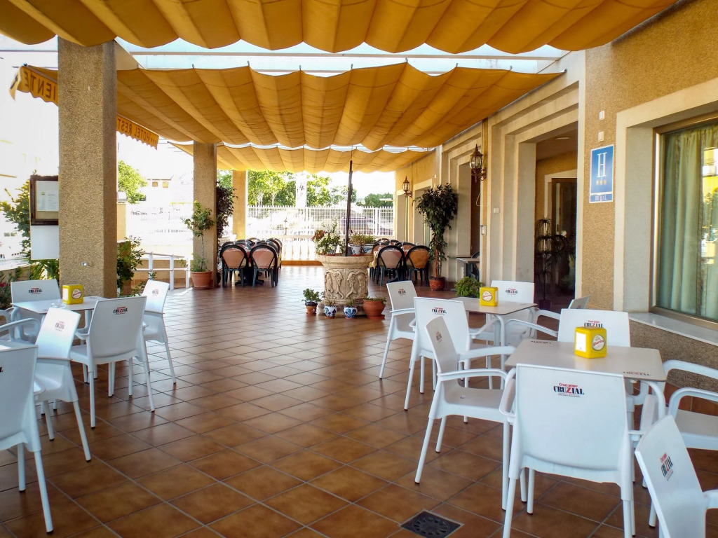 Hotel Poniente